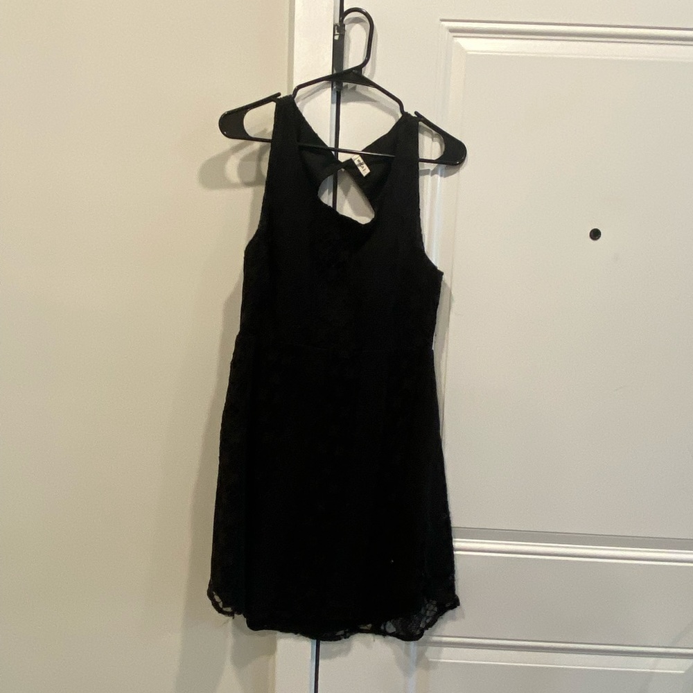 RVCA high neck/keyhole back minidress